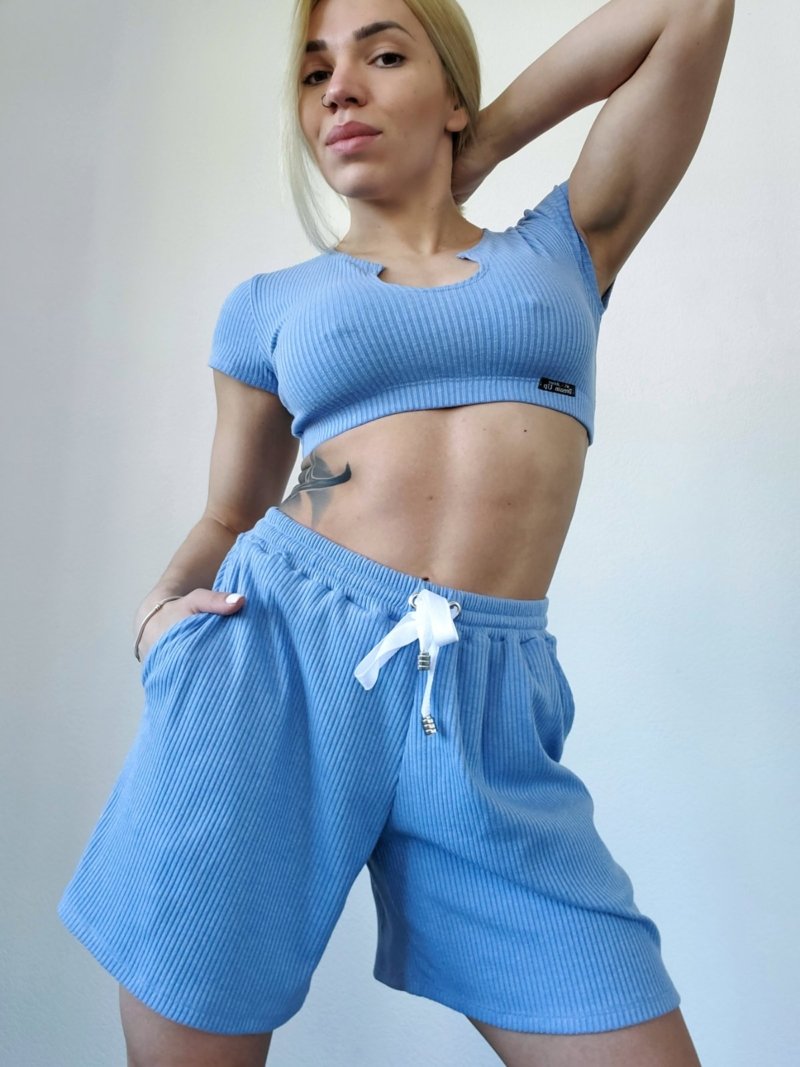 Mustang Wide-Leg — Комфортні Ребристі Шорти Для Танців, Фітнесу Та Street-Style